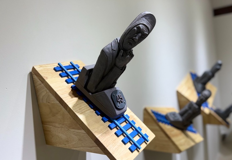 구여곡절_15x20x28cm(4연작)_frp mixed media_2025.jpg