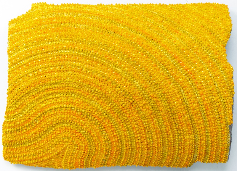 우연처럼 인연처럼 42x31 기와, 한지, 금 2024.jpg