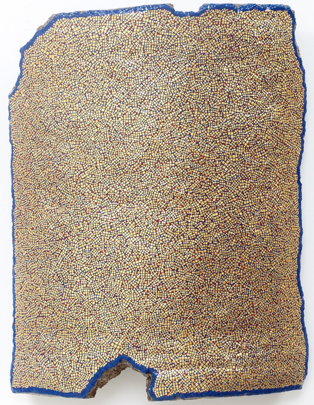 우연처럼 인연처럼 33×42cm 기와, 한지, 금 2023 .jpg