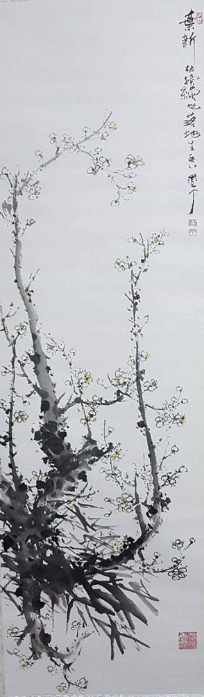 이선복 <묵매>, 2019, 한지에 먹