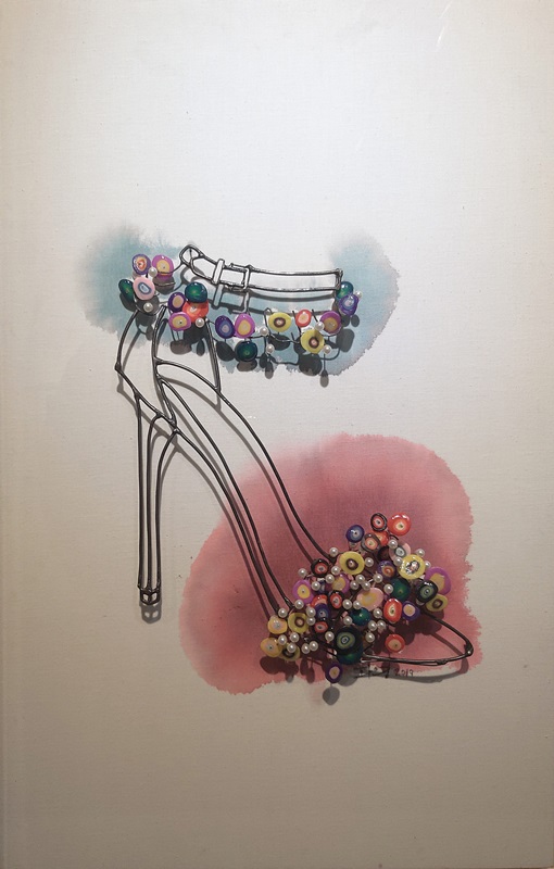 김화영 <Party>, 2019, 동, 레진, 염료, 53x33.3cm