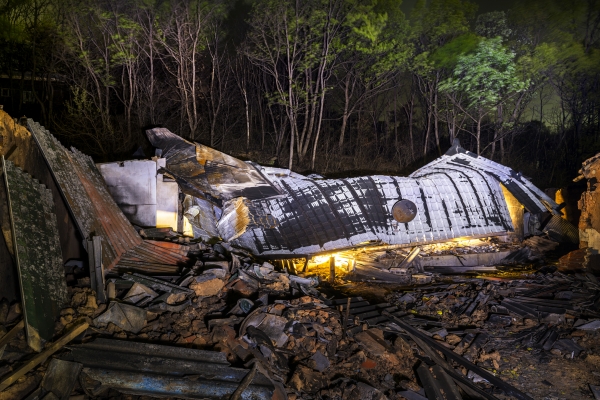 이세현 &lt;의성 불의 흔적 2&gt;, 2025, 장기 보존용 잉크젯 안료프린트, 80cm X 120cm