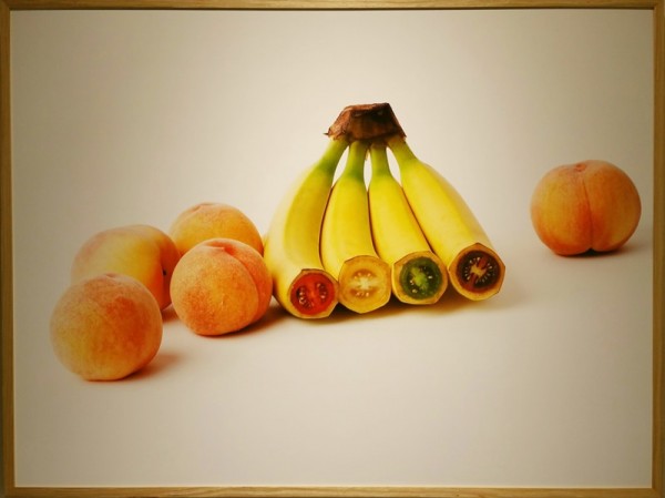 황정후.Fruit_still life 128.2017.pigment print.90x120cm